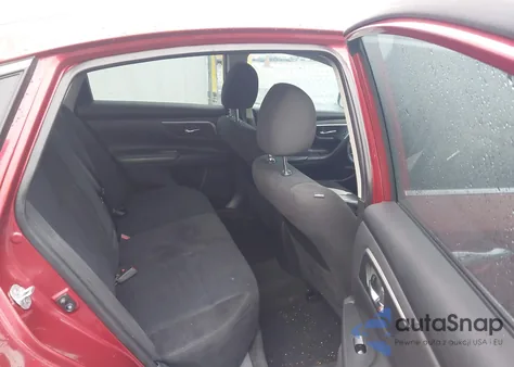 2015 Nissan Altima 2.5/2.5 S/2.5 Sl/2.5 Sv z USA, uszkodzony, nr VIN 1N4AL3AP0FC252112